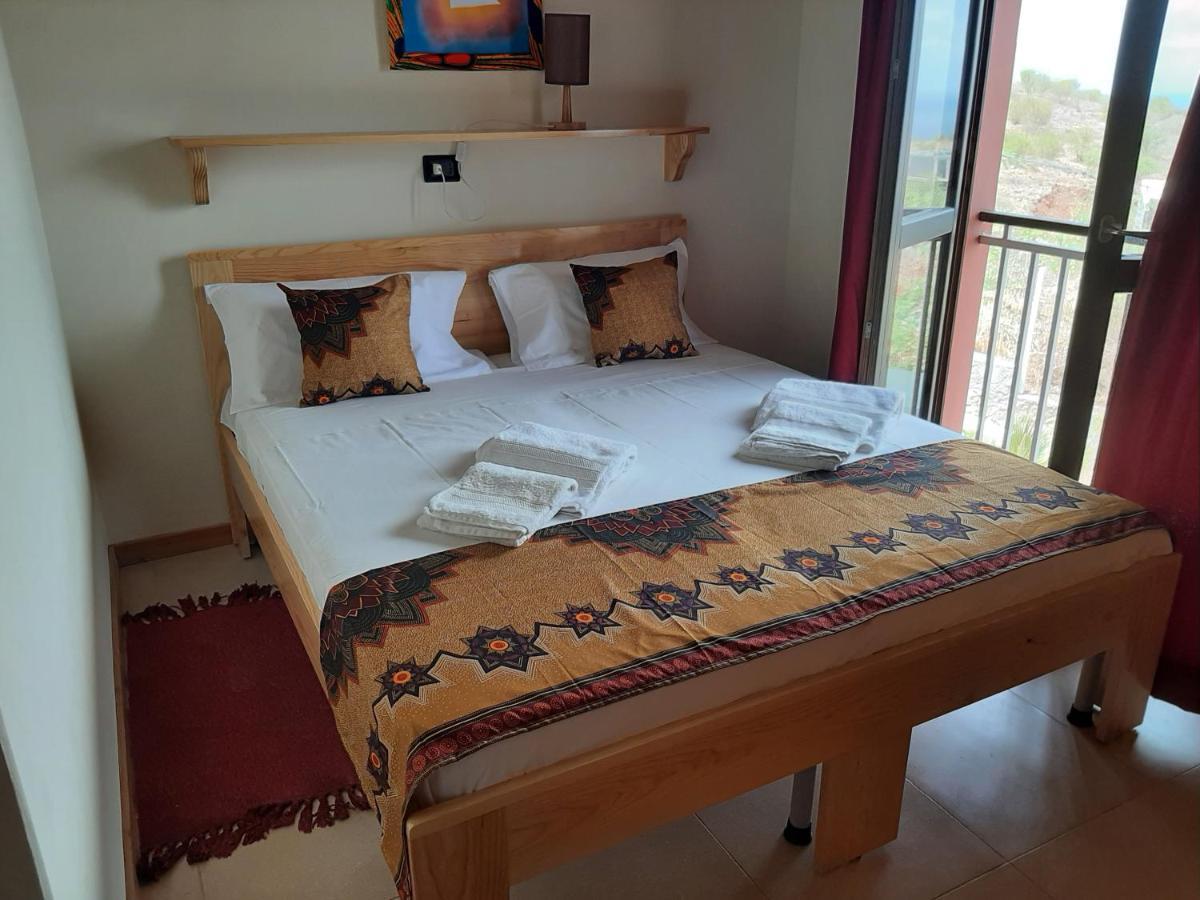 Pensione Casa Da Amizade B&B Pedra Badejo  外观 照片