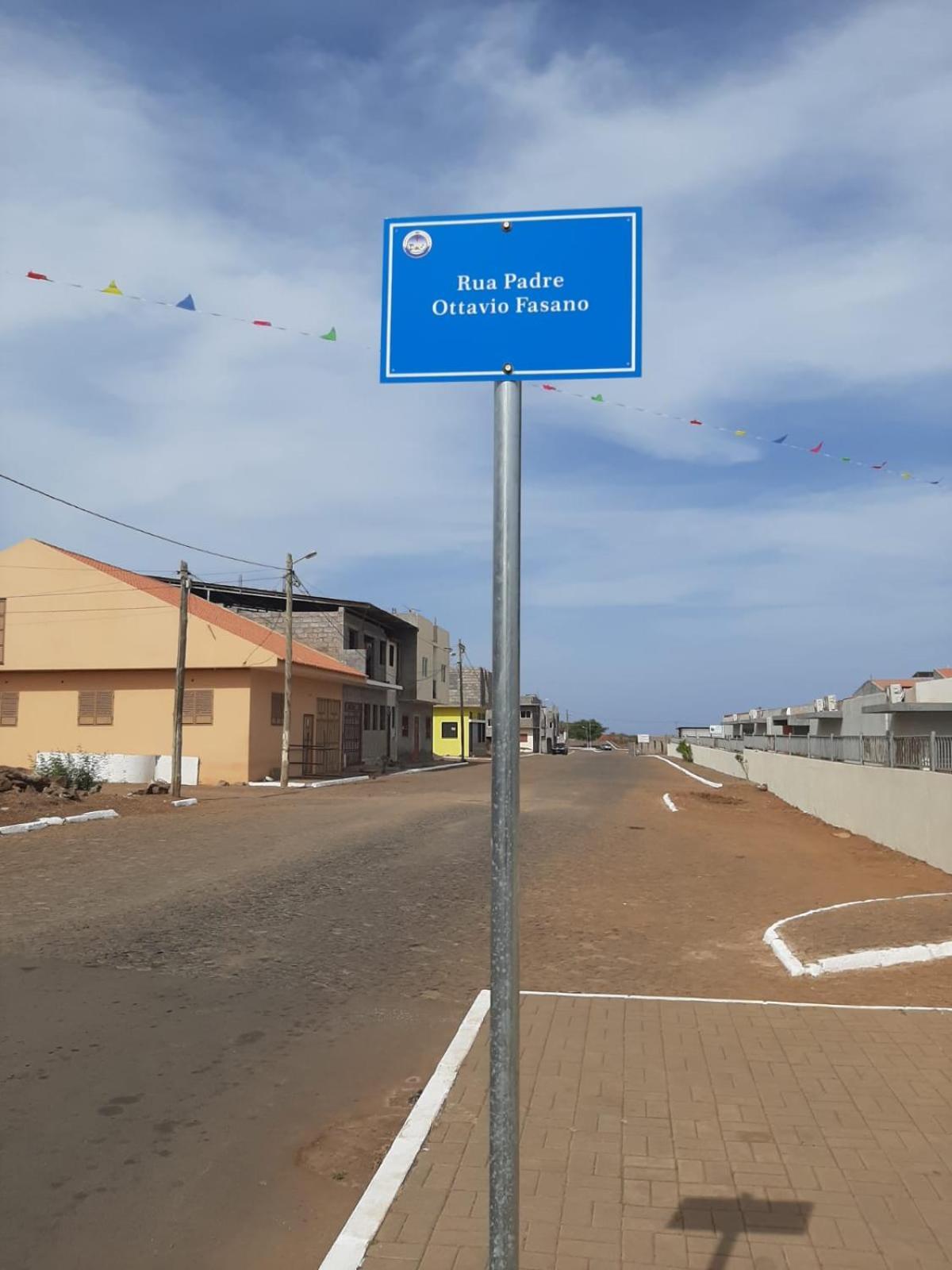 Pensione Casa Da Amizade B&B Pedra Badejo  外观 照片